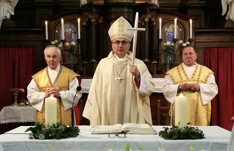 Links: Pater Albert Michelitsch / Mitte: Bischof Wilhelm Krautwaschl / Rechts: Pfarrer Mag. Anton Lierzer